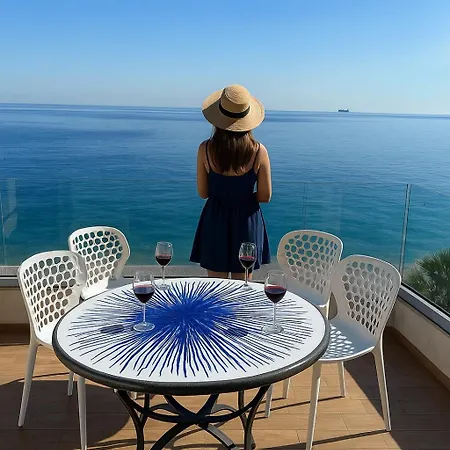 Blue Wave Apartment Letojanni