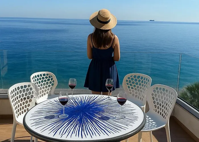 Blue Wave 公寓 勒托阳尼